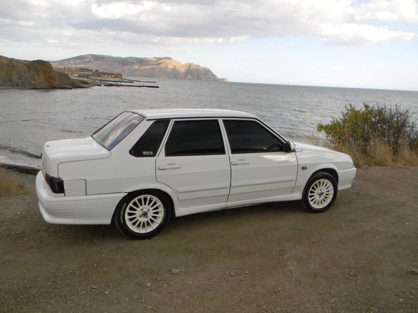 Ваз 2115 белая