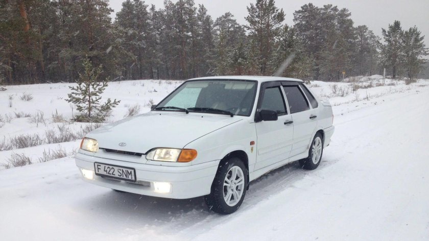 Лада 2115 белая