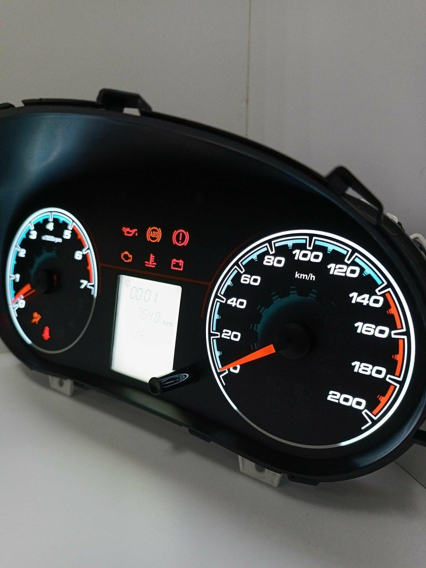 Накладка на приборную панель