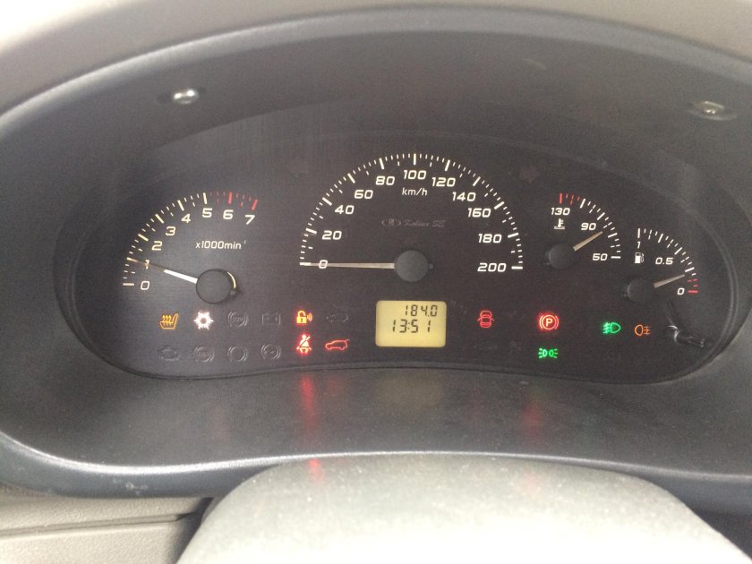 Приборная панель Лада Калина 1