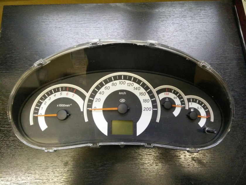 Приборная панель Калина спорт 1