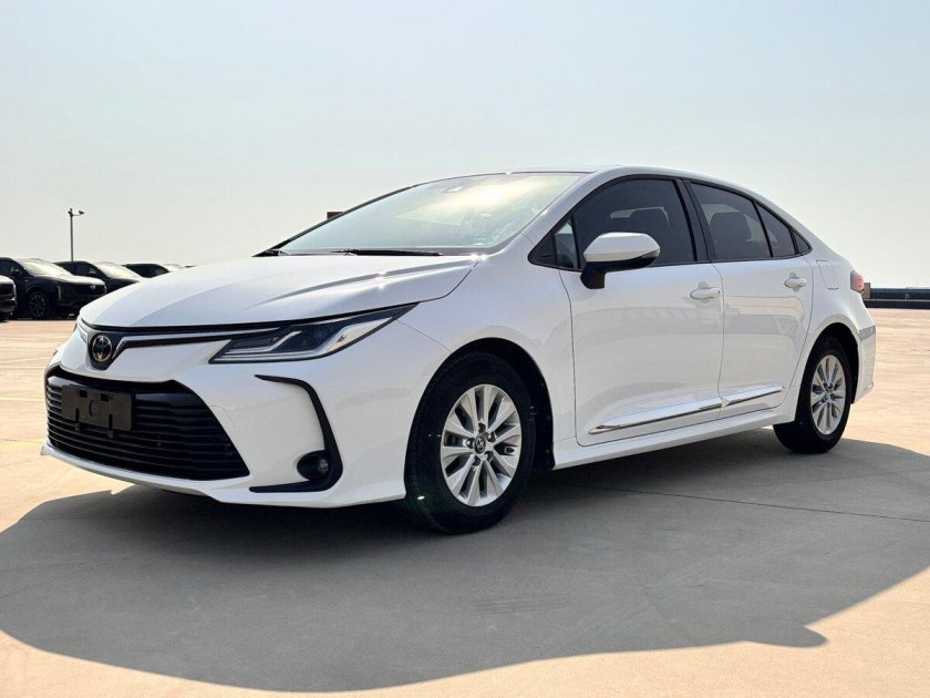 Тойота королла 2022