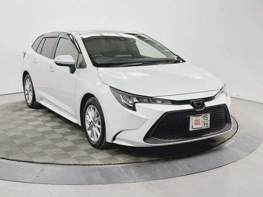 Тойота Королла 2021 210 кузов на широких шинах