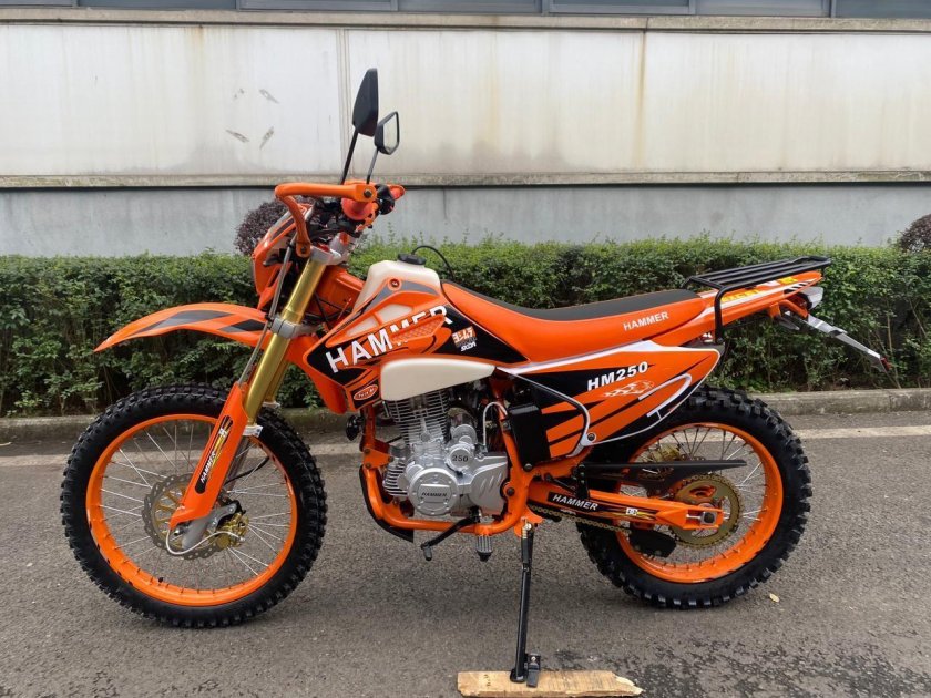 Кросс мотоцикл