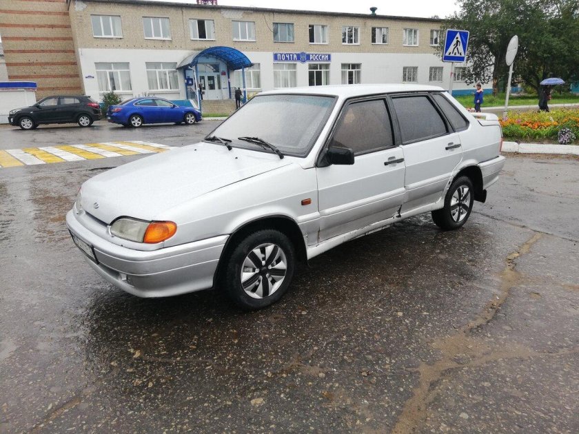 ВАЗ 2115 серебристая