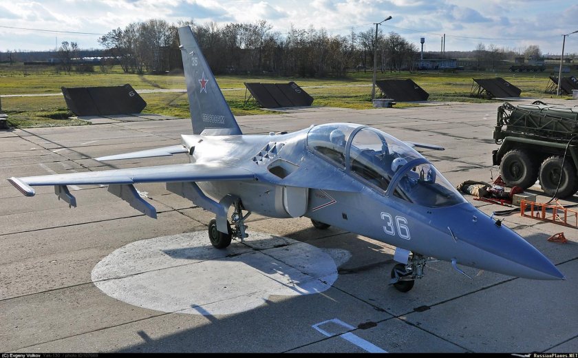 Як-130 звезда