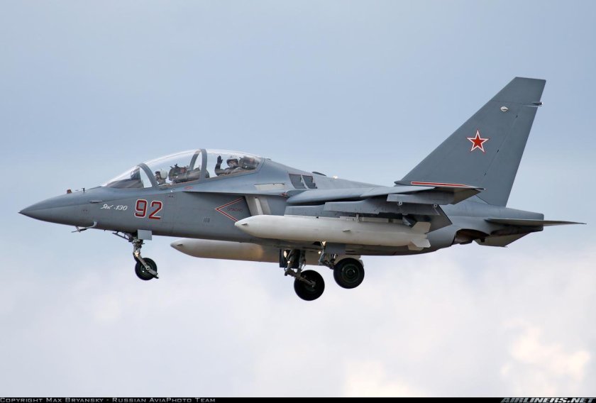 Яковлев як-130