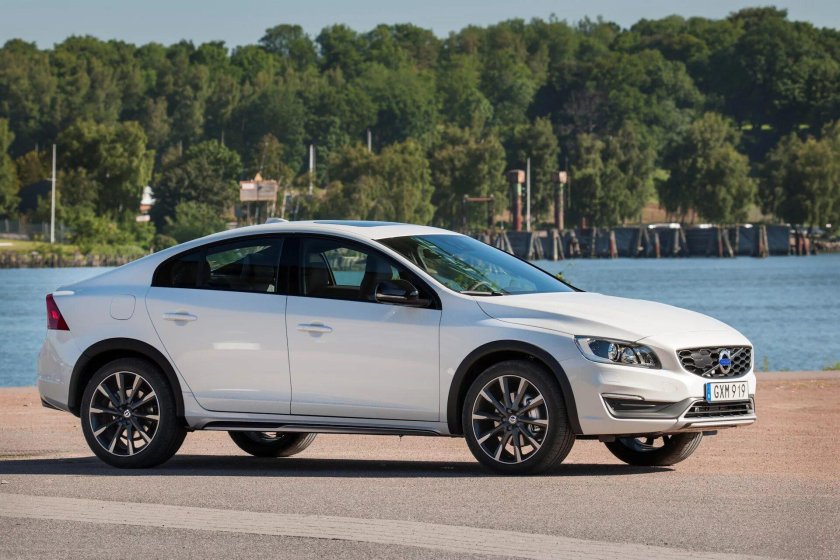 Volvo s60 Cross Country