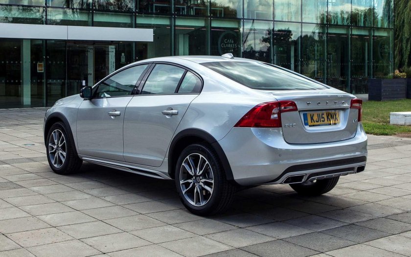 Volvo s60 Cross Country
