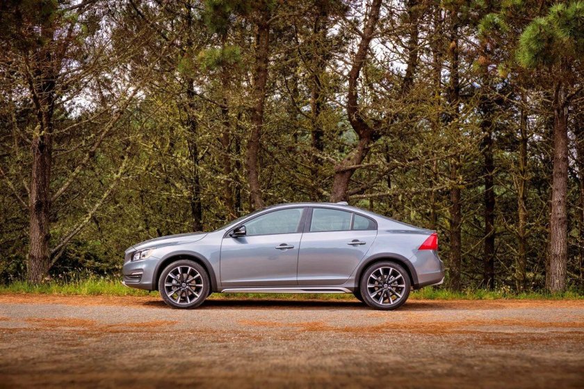 Volvo s60 Cross Country