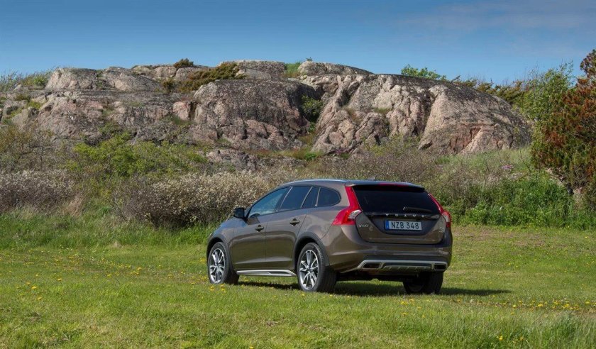 Volvo v60 Cross Country
