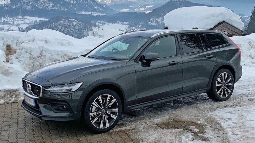 Вольво v60 Cross Country