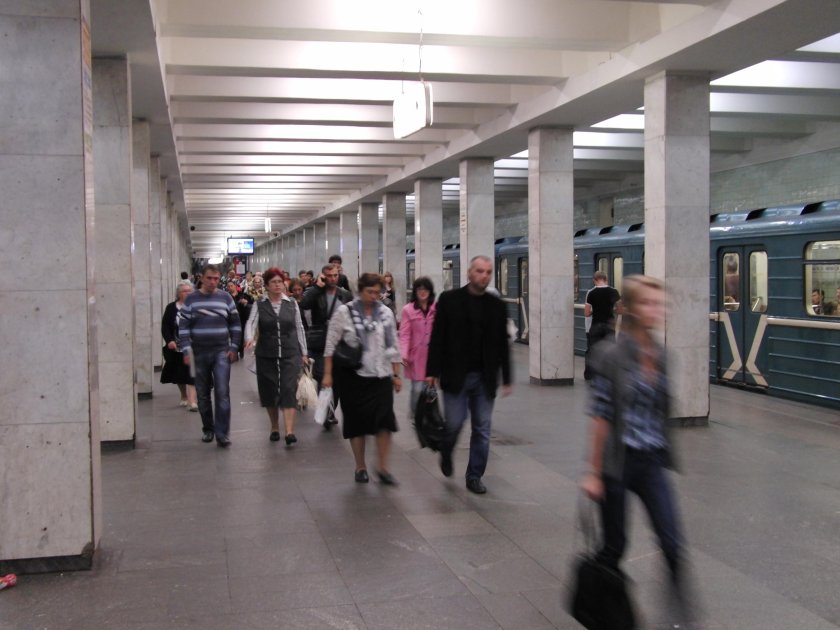Метро Юго-Западная