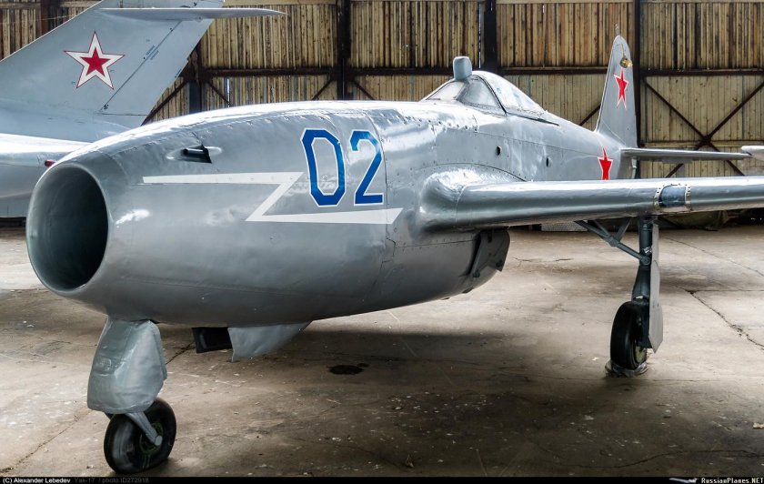 Yak-17