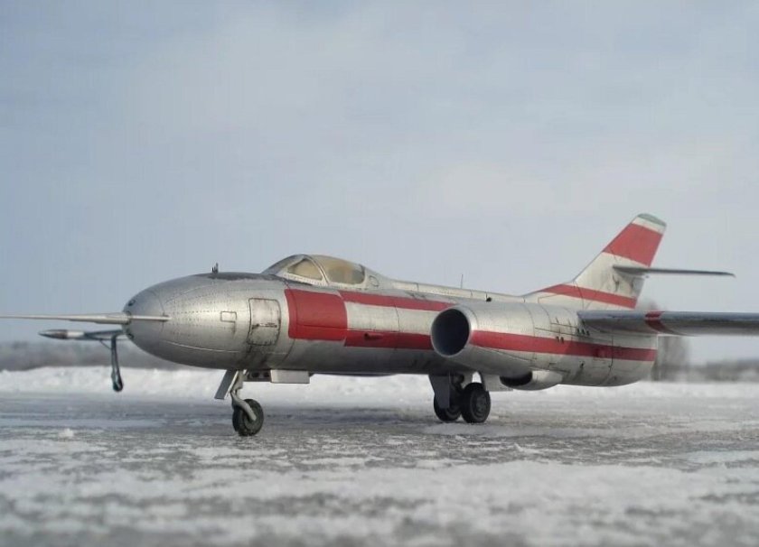 Самолёт як-25рв