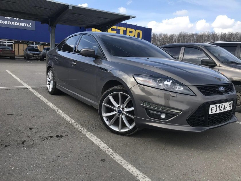 Ford Mondeo 4 r20