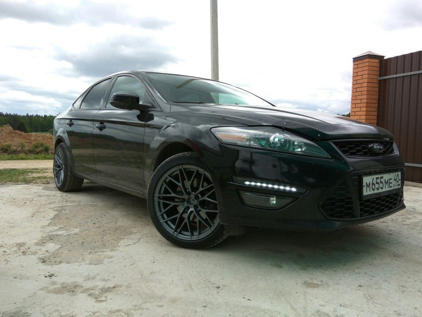Ford Mondeo 4 r18