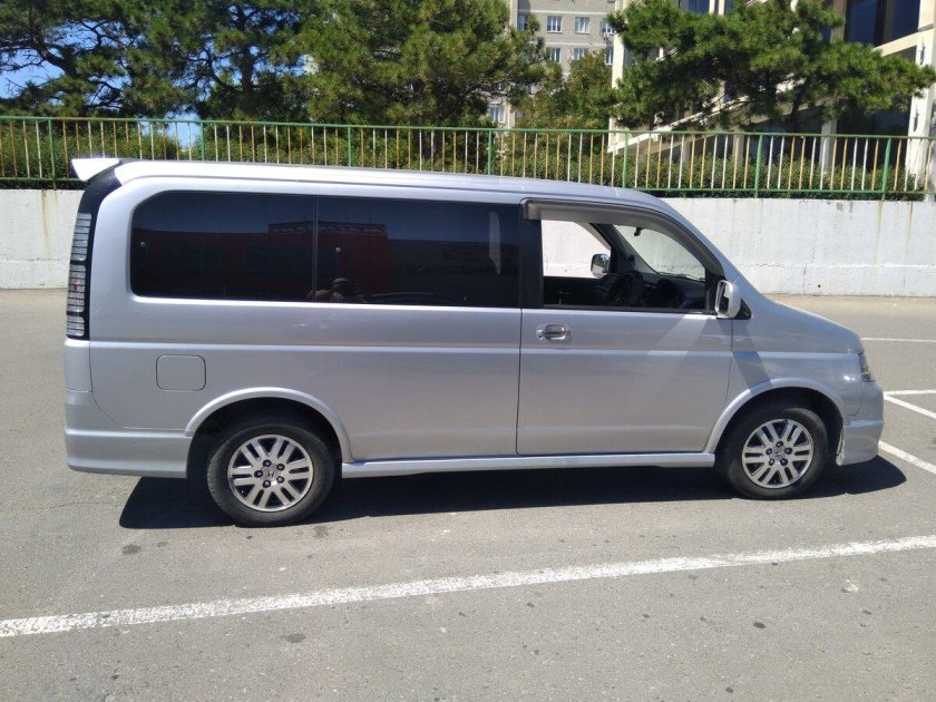 Honda Stepwgn spada 2004