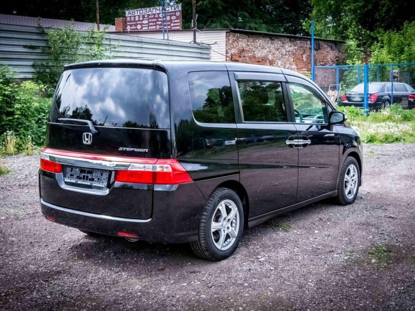 Honda Stepwgn spada 2009