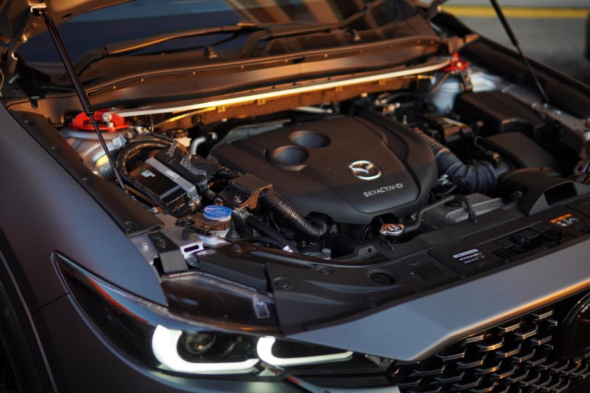 Мазда сиикс 5