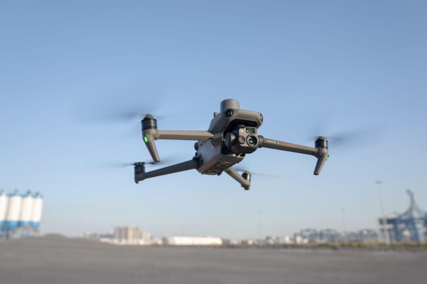 Дрон DJI Mavic 3t