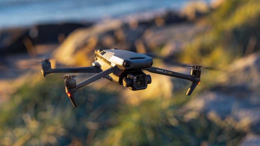 Dji mavic 3 pro