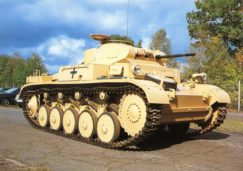 Танк Мерседес