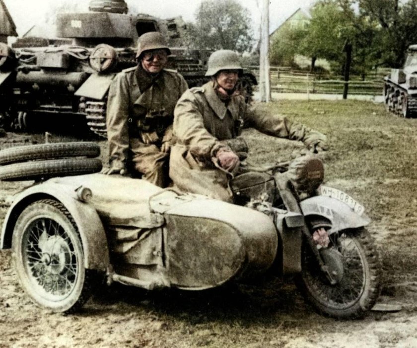 Немецкий мотоцикл БМВ 1941 года