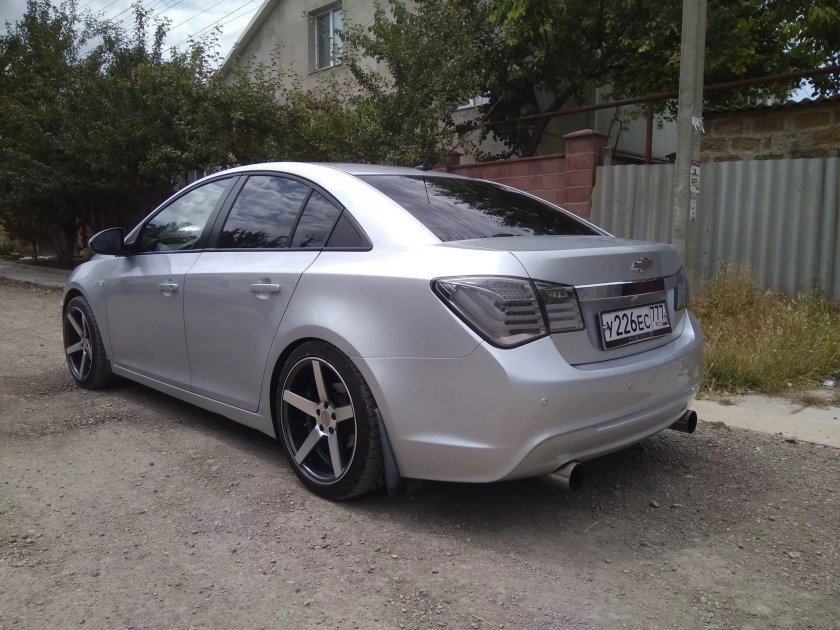 Шевроле Круз 1.8 механика