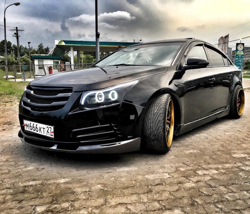 Chevrolet Cruze 2013 Black Tuning