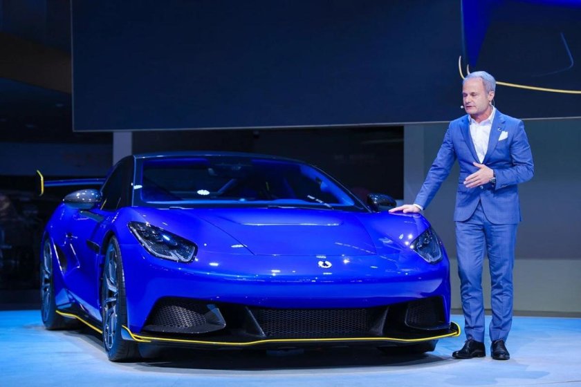 Лотус эмира 2022