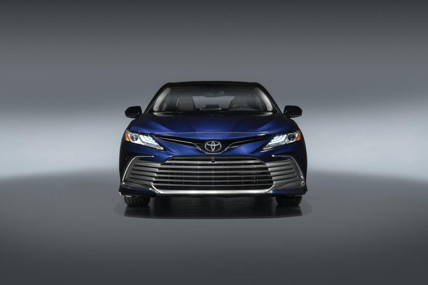 Toyota Camry 2021