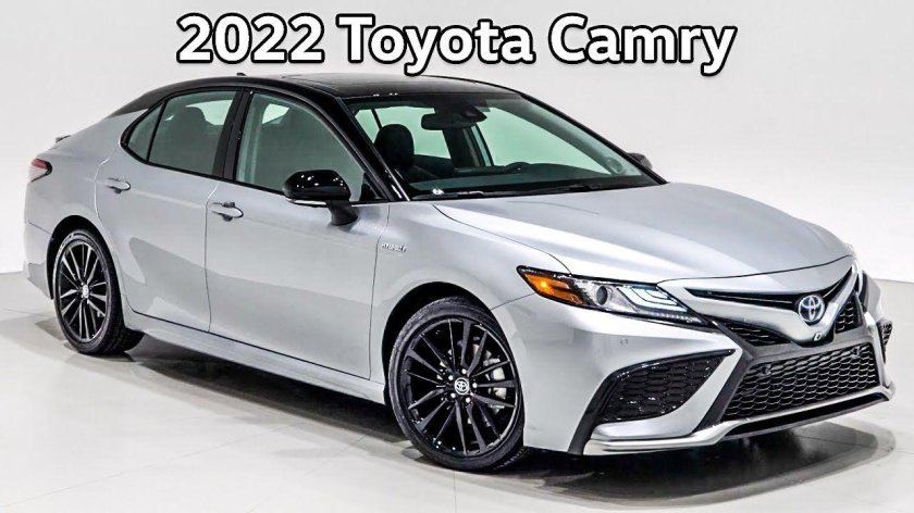 Toyota Camry 2021