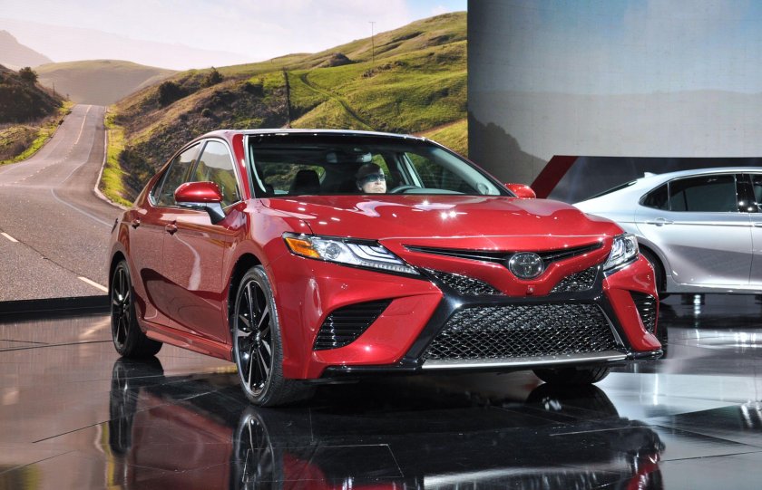 Toyota Camry 2018
