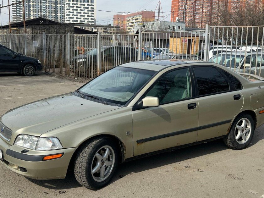 Volvo s 40 2002