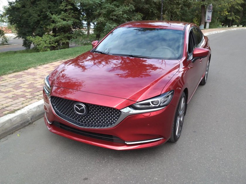 Mazda 6 Red