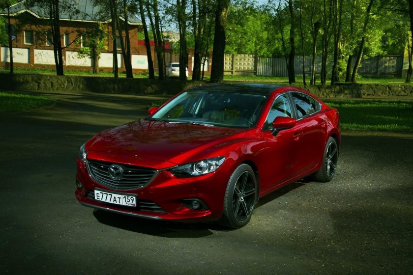 Mazda 6 Red
