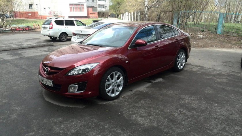Мазда 6 GH бордовая