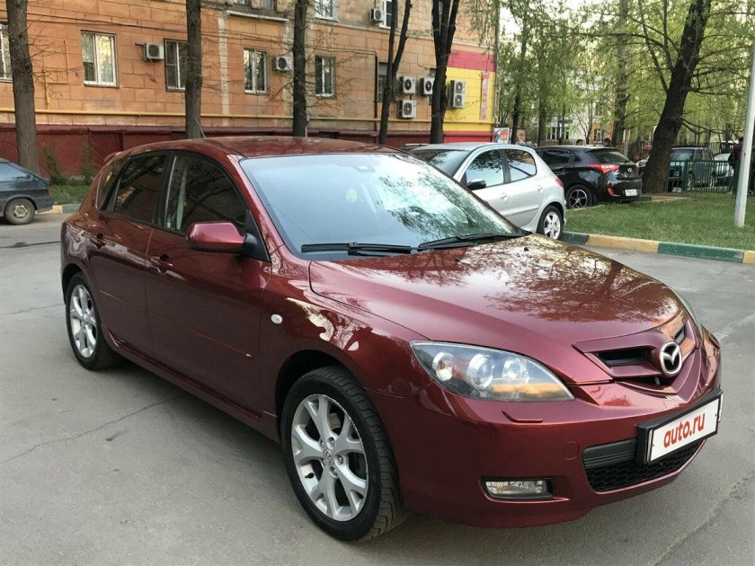 Mazda 3 2008 бордовая