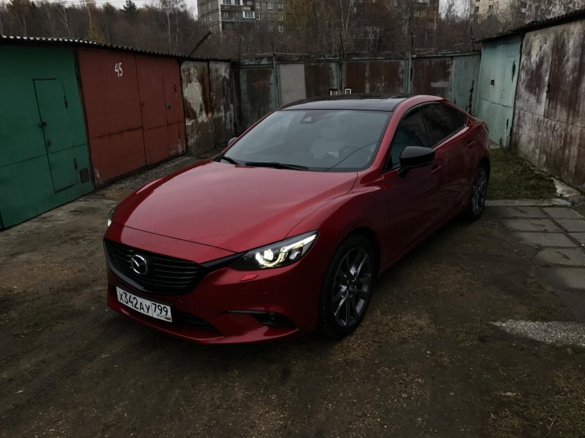 Mazda 6 Red