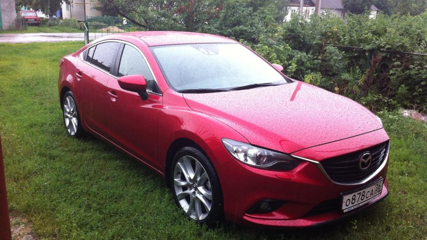 Mazda 6 красная