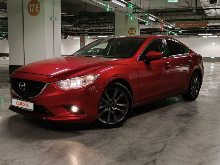 Красный цвет Мазда