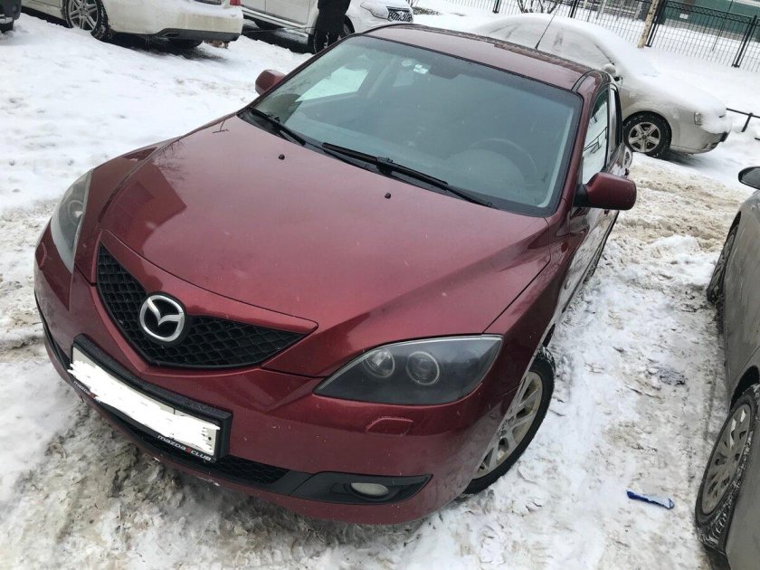 Mazda 3 2008 бордовая
