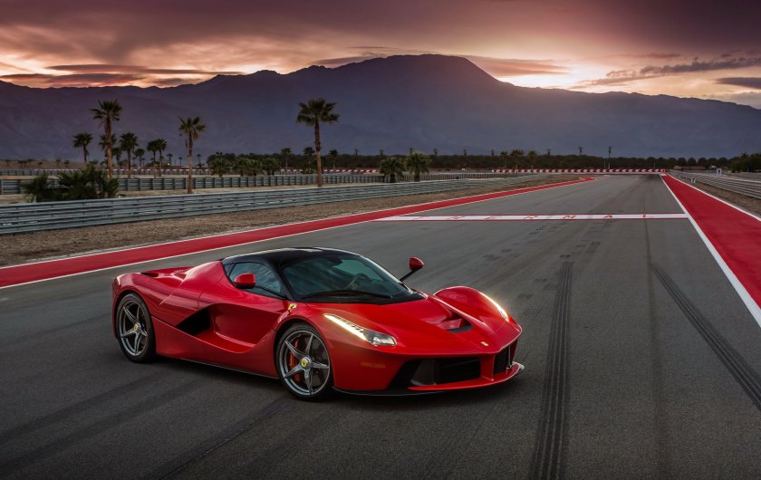 Ferrari laferrari