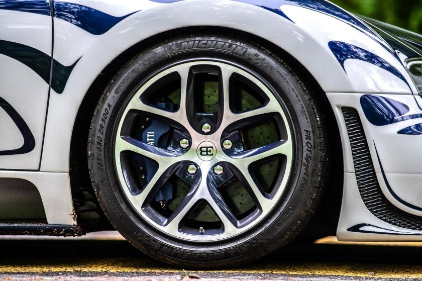 Колесо бугатти вейрон