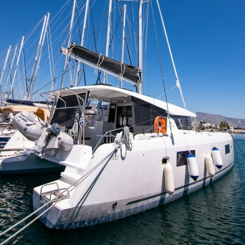 Катамаран lagoon 51