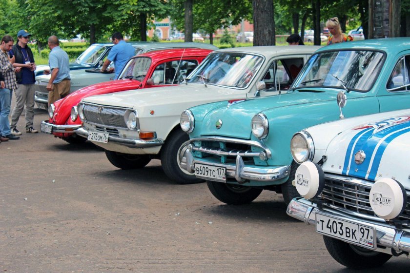 Выставка ретро автомобилей