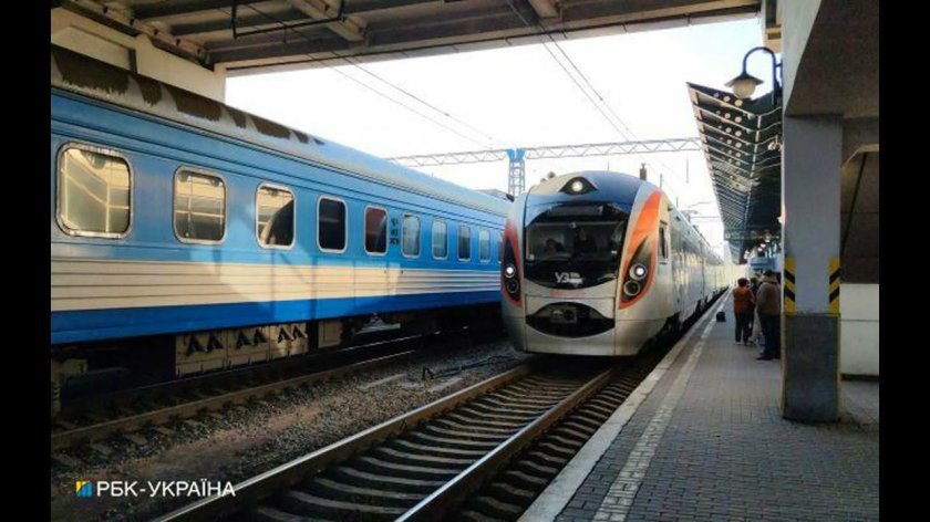 Поезда Украины