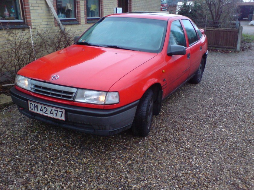 Опель Вектра 1991 года