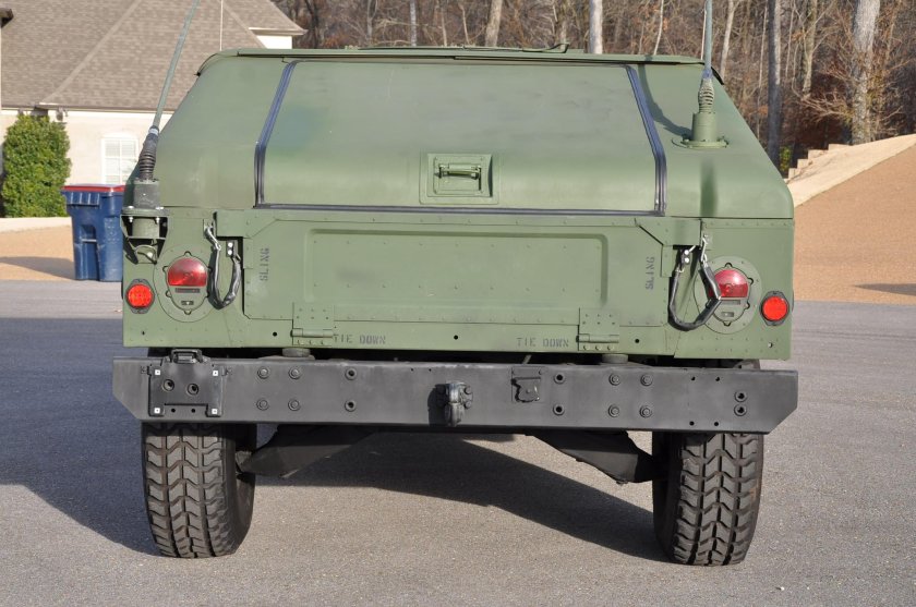 HMMWV m1025